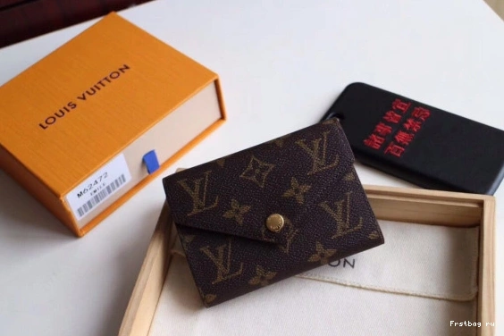 First bag ru VUITTON LOUIS WALLET VICTORINE 0804